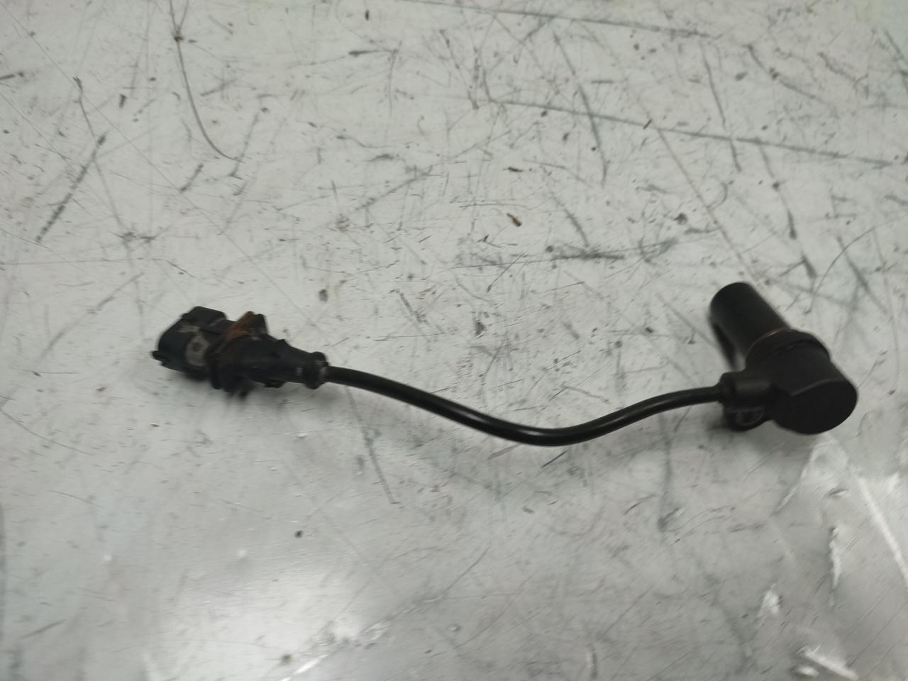 датчик коленвала Opel Astra H (2004 - 2007), 1.7 л., дизель, 0281002717 - фото №1