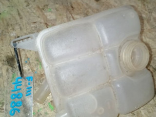 бачок расширительный Ford Focus 3 поколение CB8 2011, 1717053