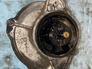 насос вакуумный Audi A4 B6 2006, 3.0 л., ASB, дизель, АКПП, полный привод, 057145100AF