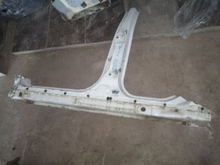 Порог кузова Ford Focus 3 поколение CB8 2012, 1837287