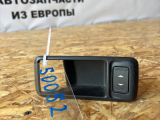 кнопка стеклоподъемника двери Ford Focus 2 поколение [рестайлинг] DA3 2009, 1.6 л., i, SHDA, бензин, МКПП, silver, универсал, передний привод, правый руль