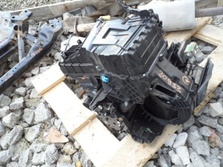 корпус отопителя (печки) Ford Focus 3 поколение CB8 2011, 1.6 л., бензин