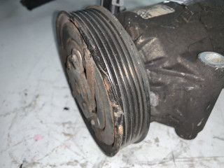 компрессор кондиционера Renault Scenic 2 поколение [рестайлинг] 2008, 1.6 л., K4M 766, бензин, МКПП, передний привод, 8200600110