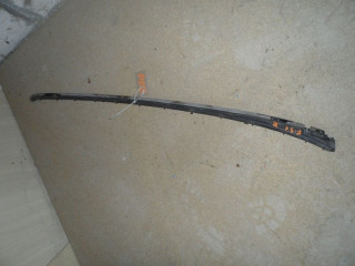 рамка лобового стекла Ford Focus 3 поколение CB8 2011, 1.6 л., бензин