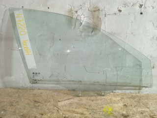 стекло двери передней правой Chevrolet Lacetti 1 поколение 2009, 1.6 л., бензин