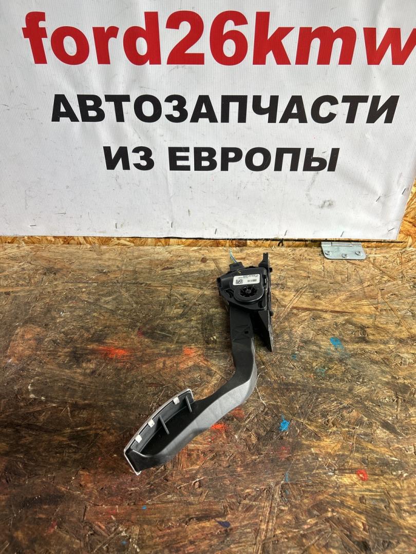 педаль Ford Focus 3 поколение CB8 2012, 1.6 л., бензин, хетчбэк 5 дв., BV61-9F836-FA - фото №1