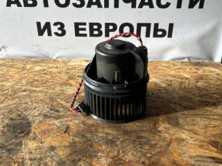 моторчик печки Ford Focus 3 поколение CB4 2013, 1.6 л., PNDA, бензин, 5МКПП, хетчбэк 5 дв., AV6N-18456-BA