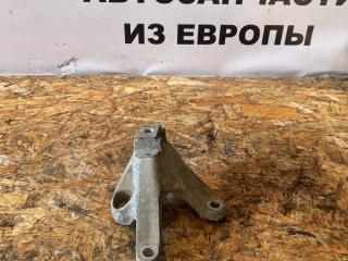 кронштейн КПП Ford Focus 2 поколение [рестайлинг] CB4 2010, 1.8 л., i, QQDB, бензин, МКПП, moondust silver (metallic), хетчбэк 5 дв., правый руль, 4M51-7M125