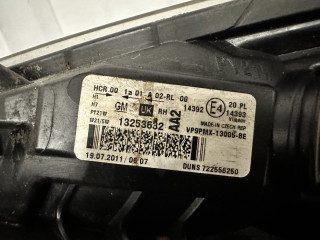 фара правая Opel Meriva 2 поколение (B) 2012, 1.4 л., A 14 XER, бензин, МКПП, передний привод, 13253632, VP9PMX-13005-BE