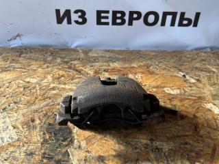 суппорт передний левый Ford Focus 3 поколение CB8 2012, 1.6 л., i-VTEC, IQDB, бензин, 5МКПП, frozen white, хетчбэк 5 дв., передний привод, правый руль, 1682876