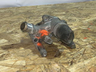 фланец (тройник) системы охлаждения Ford Focus 2 поколение 2007, 1.6 л., бензин, 1221325