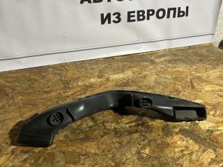 воздуховод (дефлектор) радиатора Ford Focus 2 поколение CB4 2008, 1.6 л., i, SHDA, бензин, 5МКПП, moondust silver, хетчбэк 5 дв., передний привод, правый руль, 7M51-9E635