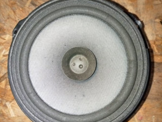 динамик двери Ford Focus 2 поколение CB4 2008, 1.6 л., i, SHDA, бензин, 5МКПП, moondust silver, хетчбэк 5 дв., передний привод, правый руль, 3M5T18808CE