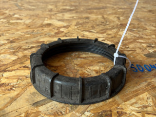 гайка топливного насоса Ford Focus 2 поколение [рестайлинг] CB4 2009, 1.6 л., i, SHDA, бензин, МКПП, хетчбэк 5 дв.