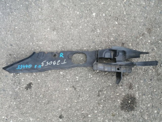 накладка крыла внутренняя перед. прав. Ford Focus 2 поколение CB4 2008, 2.0 л., бензин, 1530919