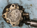 насос гидроусилителя руля Audi A4 B6 2006, 3.0 л., ASB, дизель, АКПП, полный привод, 8E0145156S - фото №3