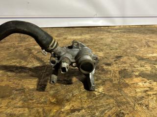 фланец (тройник) системы охлаждения Ford Focus 2 поколение [рестайлинг] CB4 2009, 1.6 л., i, SHDA, бензин, МКПП, хетчбэк 5 дв., 1N1G-8594