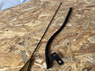 щуп двигателя Ford Focus 2 поколение [рестайлинг] CB4 2010, 2.0 л., i, AODE, бензин, 5МКПП, mi4	sea grey (metallic), хетчбэк 5 дв., передний привод, правый руль