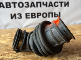 патрубок воздушного фильтра Ford Focus 3 поколение CB8 2012, 1.6 л., i-VTEC, IQDB, бензин, МКПП, frozen white, передний привод, правый руль, 1619555