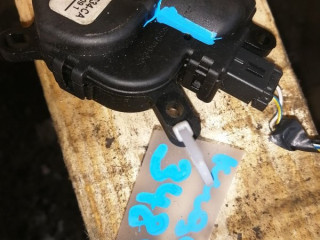 моторчик заслонки печки Ford Kuga 1 поколение CBV 2009, 2.0 л., дизель, 1S7H19B634CA