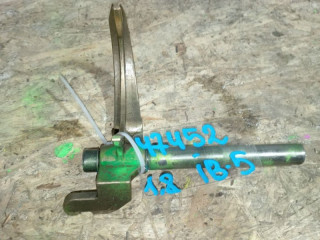 вилка переключения передач Ford Focus 2 поколение CB4 2008, 1.8 л., бензин