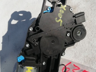 моторчик передних стеклоочистителей (дворников) Mazda 3 1 поколение [рестайлинг] BK 2007, 1.6 л., бензин