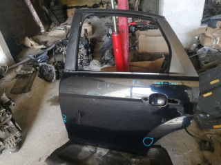 дверь задняя левая Ford Focus 2 поколение CB4 2008, 1.6 л., бензин, 1702408