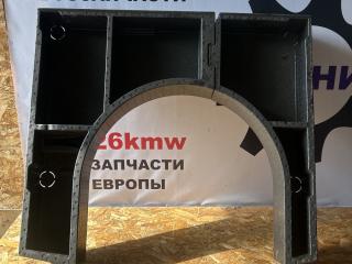 Органайзер Ford Focus 3 поколение CB8 2012, 1.6 л., i-VTEC, IQDB, бензин, 5МКПП, white(белый), седан, передний привод