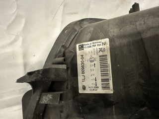 фара правая Opel Insignia 1 поколение (A) 2010, 2.0 л., A 20 DTJ, дизель, МКПП, передний привод, 13226781, 1EJ009630-04, 22831925