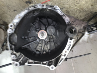 КПП механическая (МКПП) Renault Clio 2 поколение [2-й рестайлинг] 2007, 2.0 л., M4R 700, бензин, МКПП, передний привод, TL4008, 7701477401