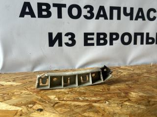 крепление бампера Ford Focus 3 поколение CB8 2012, 1.6 л., бензин, хетчбэк 5 дв.