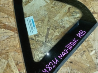 стекло кузовное боковое левое Mazda 3 1 поколение [рестайлинг] BK 2007, 1.6 л., бензин