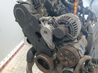 двигатель Volkswagen Sharan 1 поколение [2-й рестайлинг] 2005, 1.9 л., дизель, ASZ