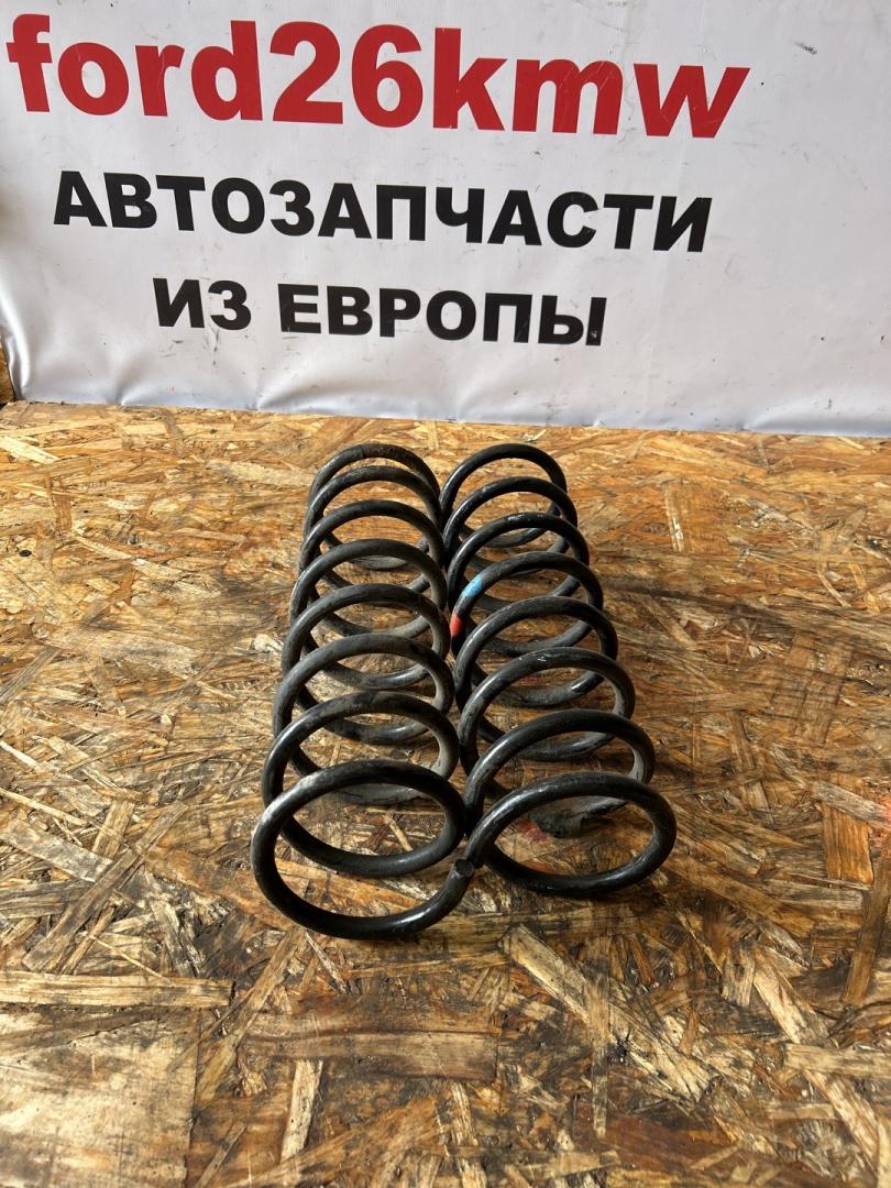 пружина задняя Ford Focus 3 поколение CB8 2012, 1.6 л., VVT-i, PNDA, бензин, МКПП, midnight sky, хетчбэк 5 дв., передний привод, правый руль - фото №1