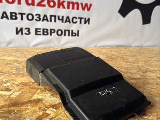 крышка аккумулятора Ford Focus 2 поколение [рестайлинг] CB4 2009, 1.6 л., SHDA, бензин, МКПП, серо голубой металик, хетчбэк 5 дв., передний привод, правый руль, 30667535