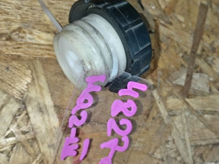 пробка топливного бака Mazda 3 1 поколение [рестайлинг] BK 2007, 1.6 л., бензин