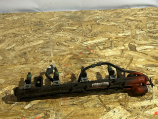 топливная рампа Ford Focus 2 поколение [рестайлинг] 2010, 1.6 л., бензин, 5M5G-9H487