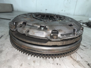 маховик Kia Sportage 2 поколение 2007, 2.0 л., МКПП, полный привод, 23200-27400