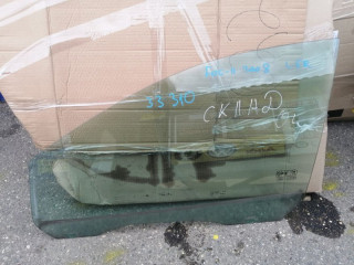 стекло двери задней левой Ford Focus 2 поколение CB4 2008