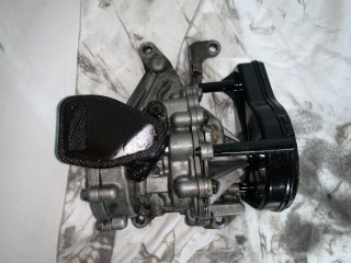 насос масляный Opel Astra J [рестайлинг] 2016, 1.6 л., B 16 DTH, дизель, МКПП, передний привод, 55487858, 55509127