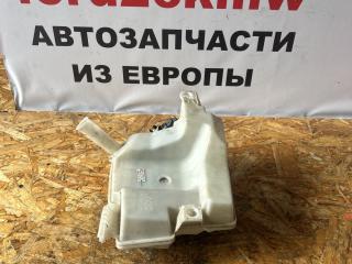 бачок омывателя Ford Focus 3 поколение CB8 2011, 2.0 л., TDCi, UFDB, дизель, робот, moondust silver (metallic), хетчбэк 5 дв., передний привод, правый руль, BV61-17B613-AC