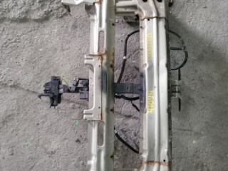 передняя панель крепления облицовки (телевизор) Chevrolet Captiva 1 поколение 2008, 95292303