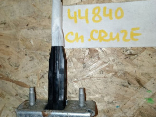 ограничитель открывания двери Chevrolet Cruze 1 поколение J300 2011, 1.8 л., бензин, 95103843