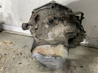 КПП механическая (МКПП) Citroen Saxo 1 поколение [рестайлинг] 2001, 1.4 л., МКПП, передний привод