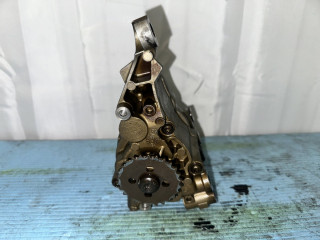 насос масляный BMW 5 серия E60/E61 [рестайлинг] 2008, 3.0 л., N52 B30, бензин, АКПП, задний привод, 11417545939, 11417516396