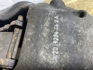 суппорт передний левый Volkswagen Touareg 1 поколение (2002 - 2007), 3.0 л., 209236062A, 7L6615423L