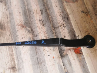 щеткодержатель (поводок стеклоочистителя, дворник) Ford Focus 3 поколение CB8 2011, 1.6 л., бензин