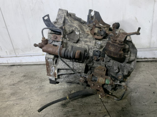 КПП механическая (МКПП) Toyota Corolla 9 поколение E130 2007, 2.2 л., 2AD-FTV, дизель, МКПП, передний привод, 3030064030