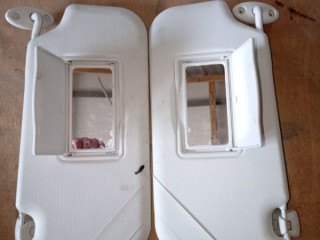 козырек солнцезащитный Ford Focus 3 поколение CB8 2012, 1.6 л., i-VTEC, IQDB, бензин, МКПП, frozen white, передний привод, правый руль, 1708997