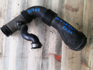 патрубок воздушного фильтра Ford Focus 2 поколение CB4 2008, 1406217
